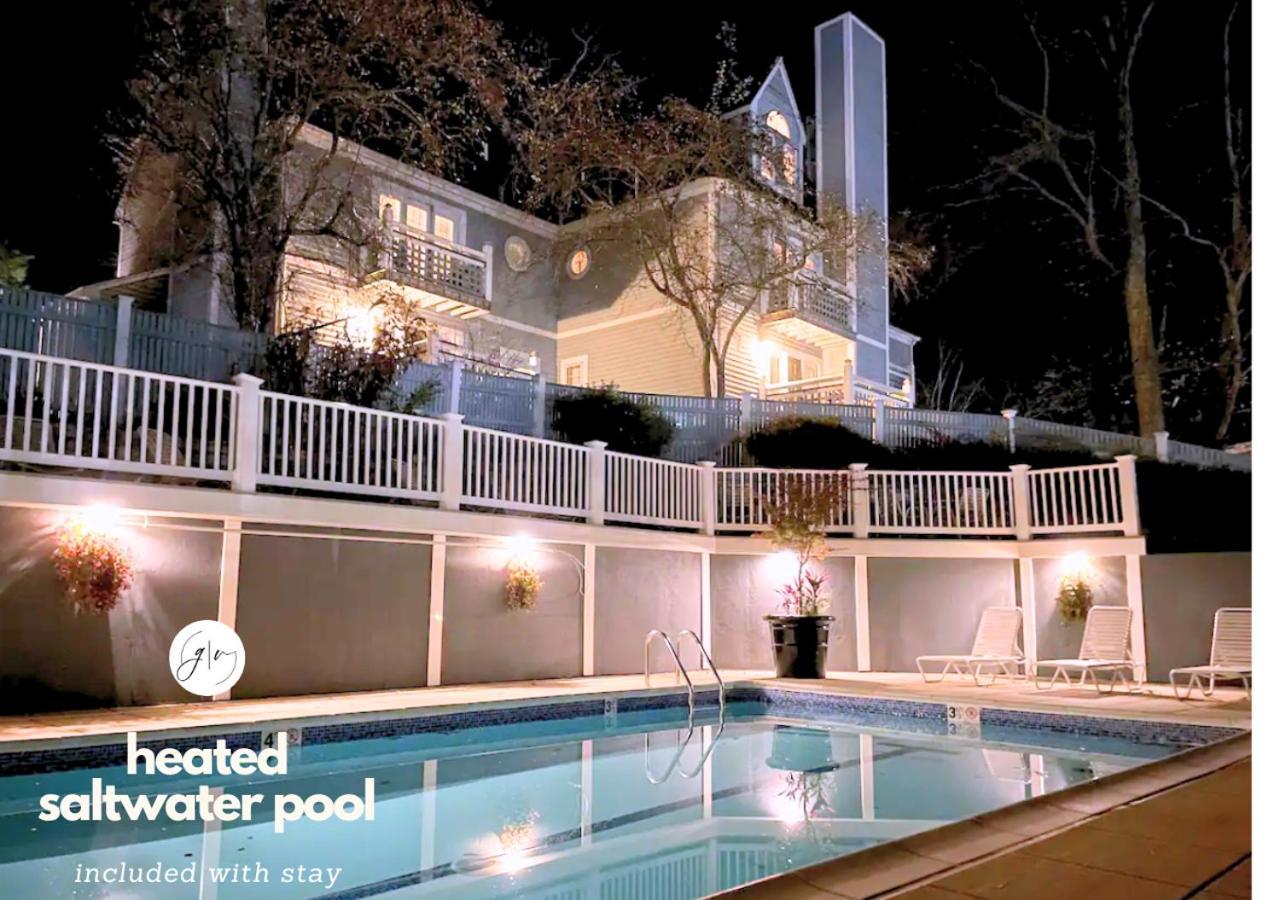 Getaway Villa- 3 Mins To Mohegan- Fully Stocked With Two Full Beds & Fireplace- Jacuzzi, Saltwater Pools, Sauna Norwich Exterior foto